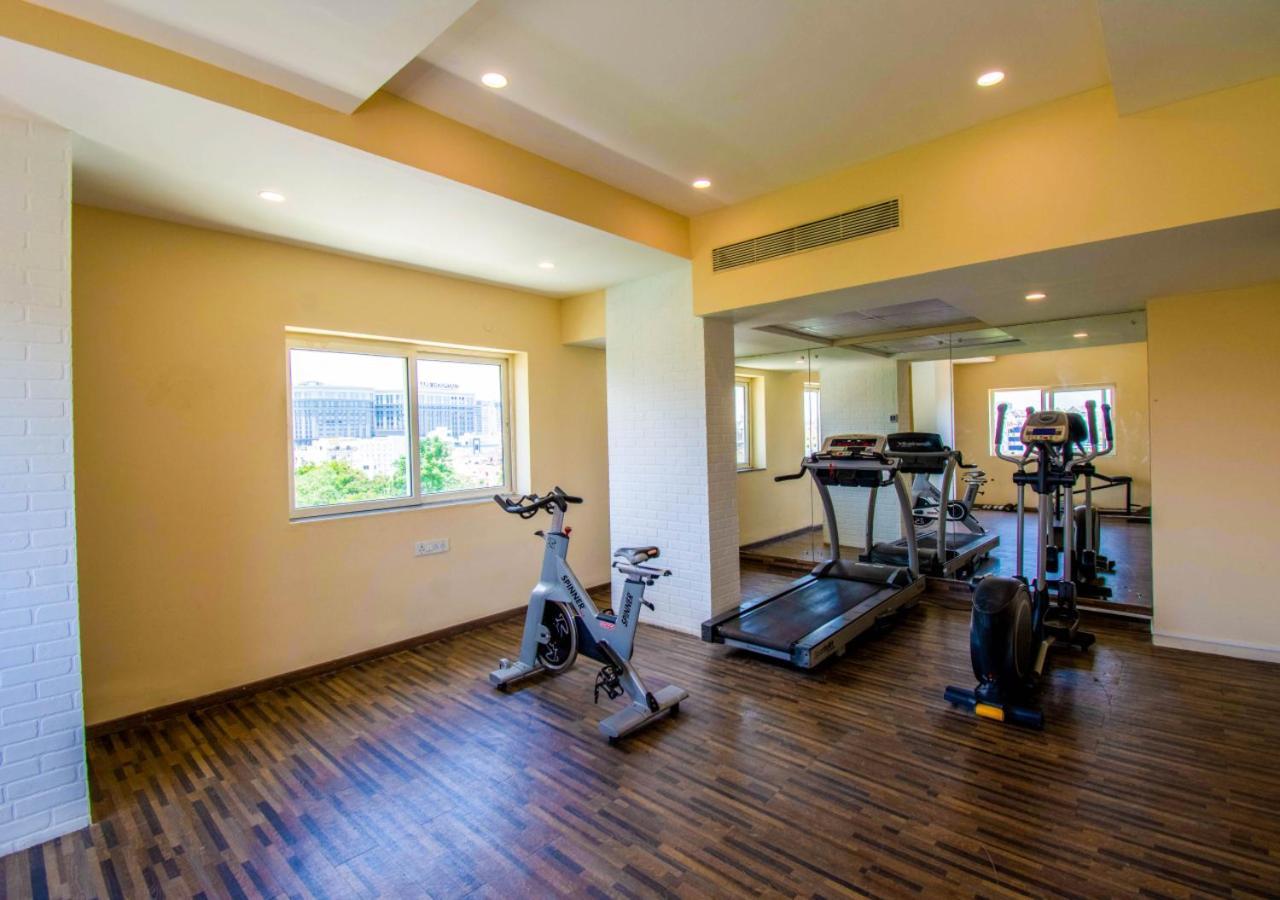 Bloom Hotel - Gachibowli Hyderabad Ngoại thất bức ảnh